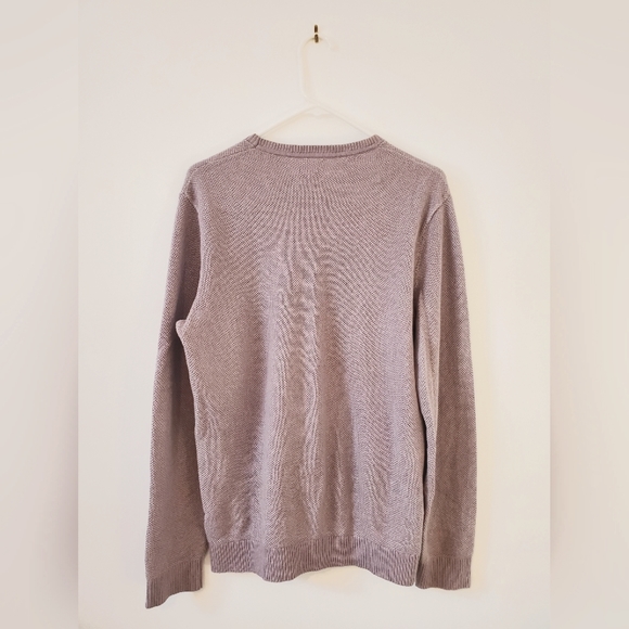 Crewneck Gap Sweater - Picture 2 of 3